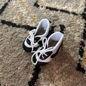 American girl doll Black & White Lace-Up Sneakers